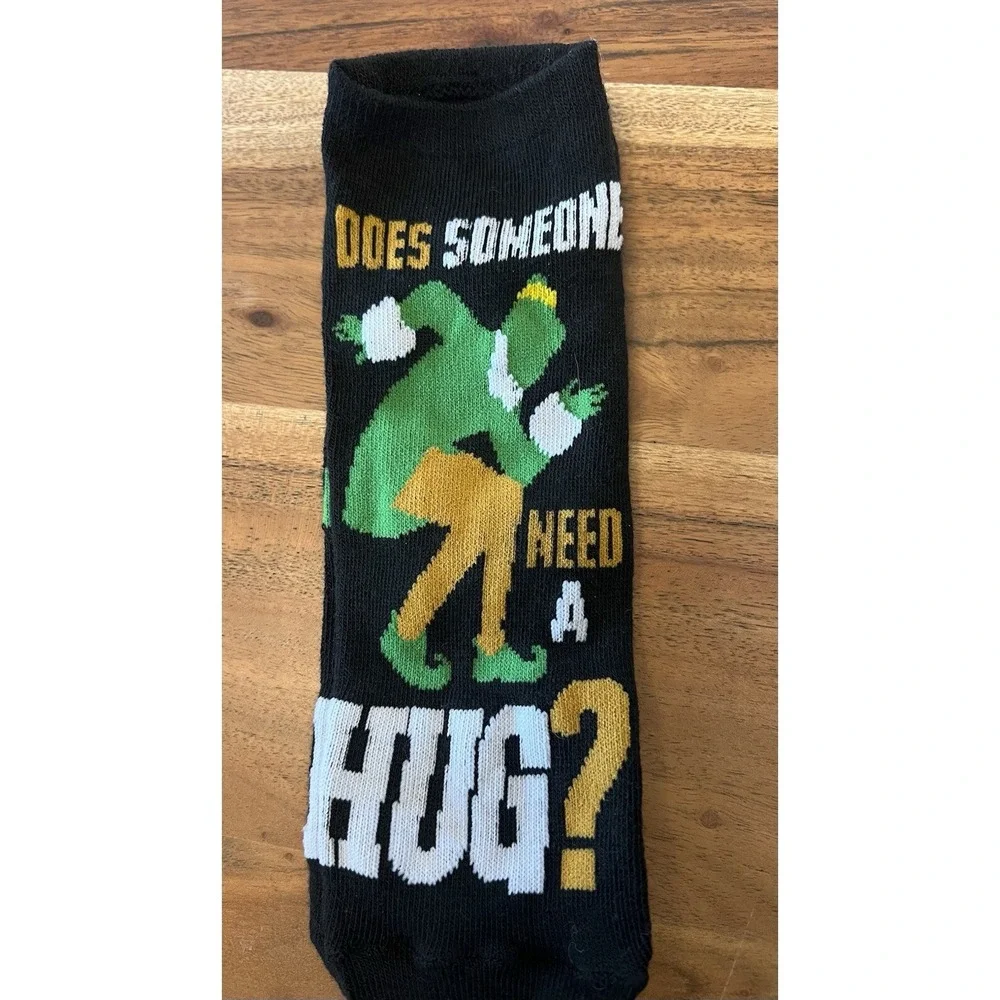 9 Pairs Of ELF Movie Christmas Themed Socks Long And Short Size 7-12 Lot